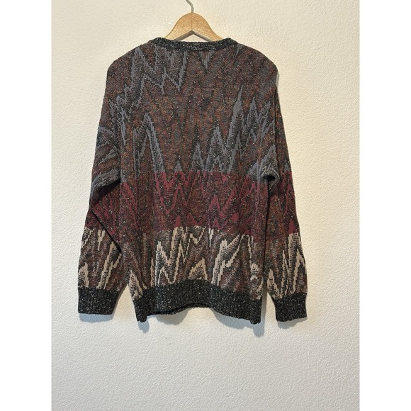 Men's Multicolor Patterned Sweater - Picture 2 of 6